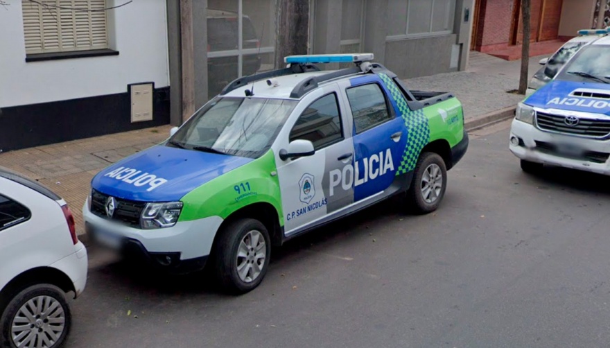 En medio del reclamo por falta de luz en barrio Colombini, una camioneta chocó a una mujer