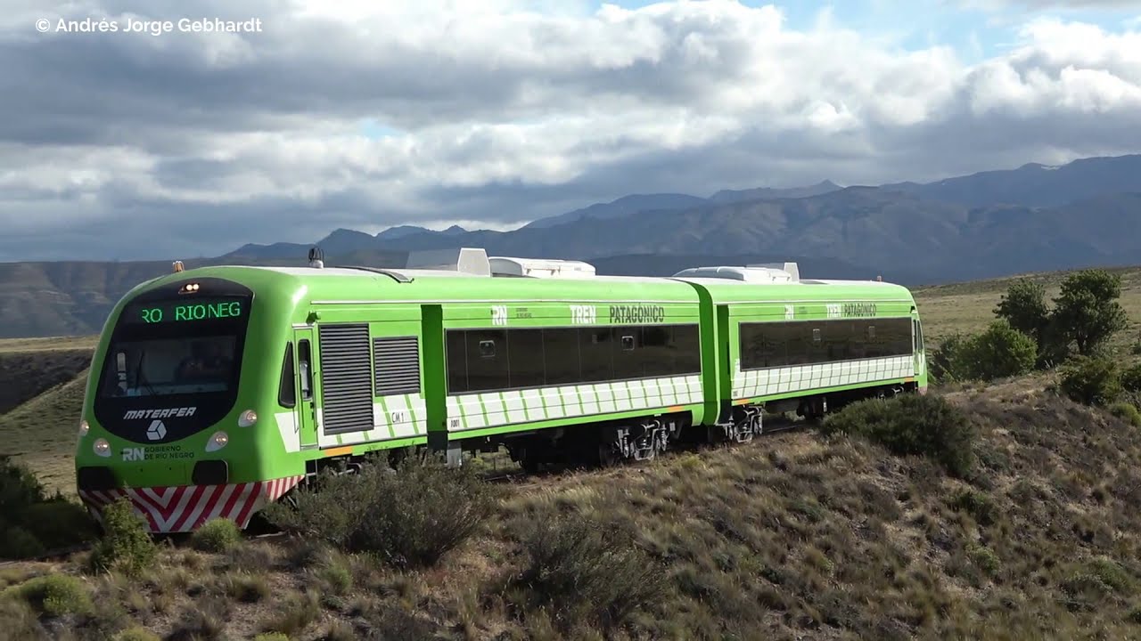 UN CAMIÓN ATMOSFÉRICO CRUZÓ UN PASO A NIVEL EN BARILOCHE Y FUE