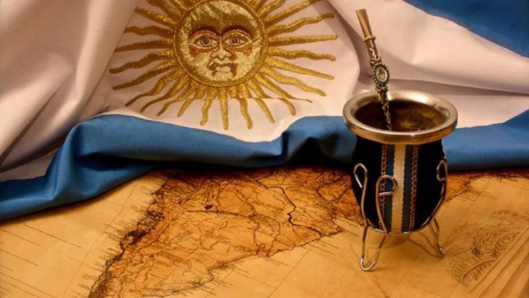 feriado 25 de mayo