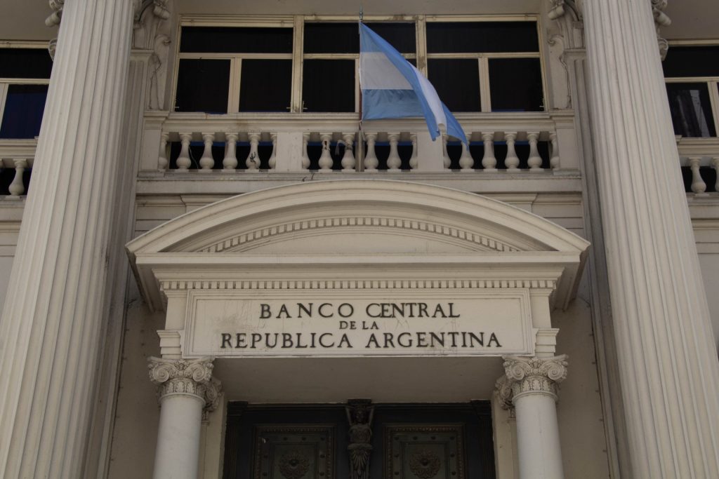 Relevamiento del BCRA proyecta inflación del 7,5% en abril