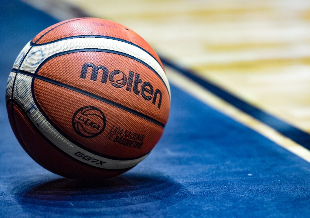 Maxibásquet: Se disputó una nueva fecha en +35 años