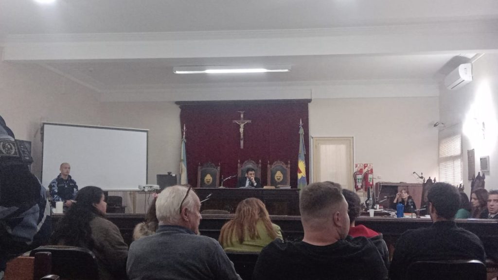 Jurado popular declaró no culpable a un sujeto acusado de abusar de su hijastra