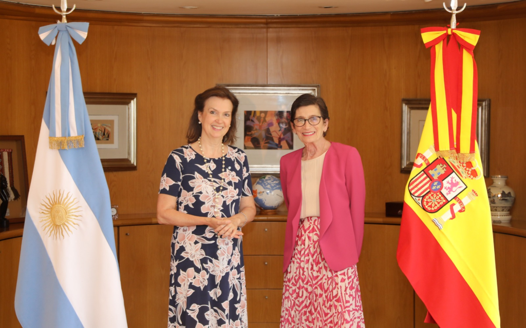 Diana Mondino tuvo una reunión con la embajadora de España