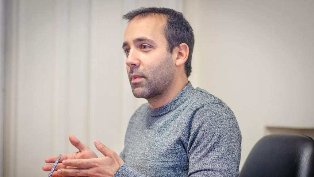 Un diputado de UxP destacó que "la cautelar de la justicia nos abre una paraguas de tiempo"