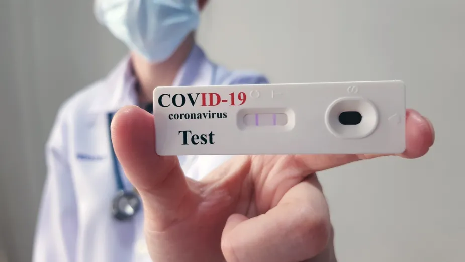Hubo más ventas de autotest de covid-19 en farmacias durante enero