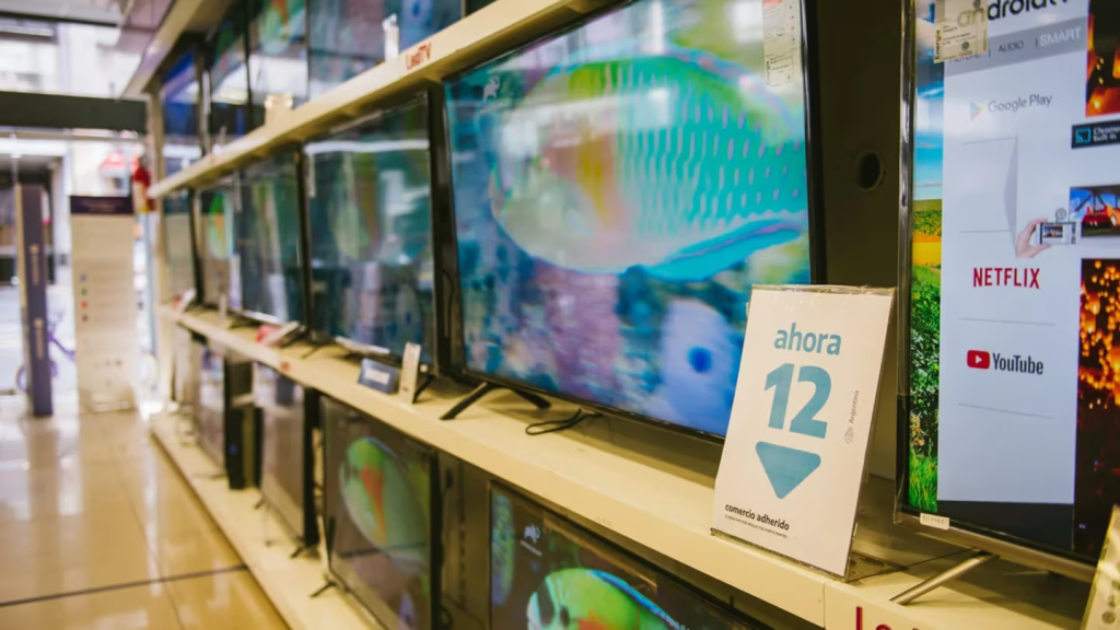 El Gobierno prepara nuevo programa de cuotas para impulsar el consumo