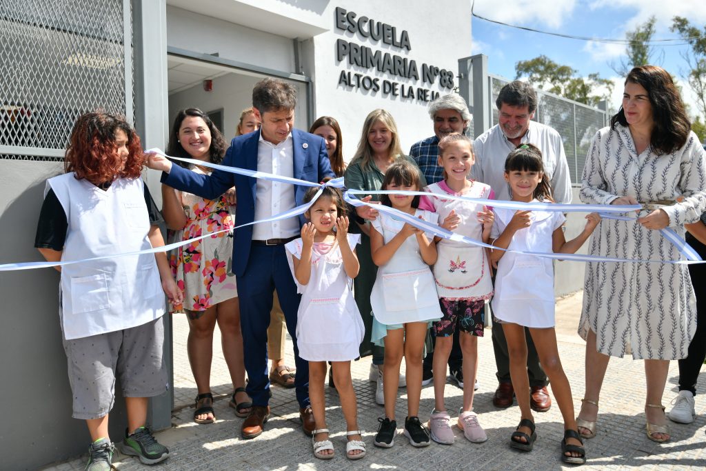 Kicillof: “Nuestro pueblo nos otorgó el mandato de seguir invirtiendo en la educación”