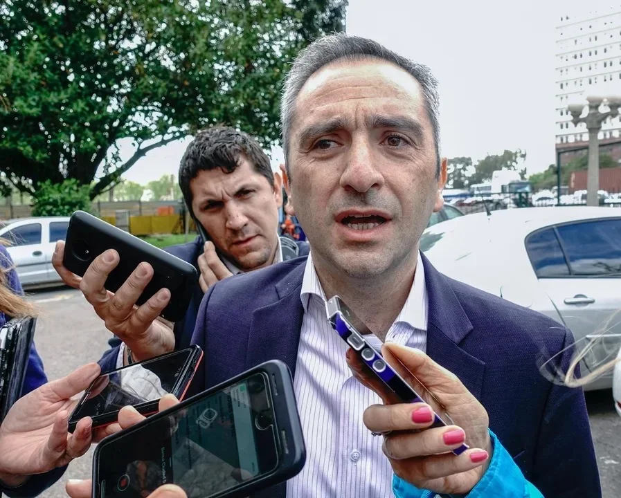 Larroque sobre el pedido del cronograma para distribuir los alimentos a comedores: “Capital Humano no nos respondió nada aún”