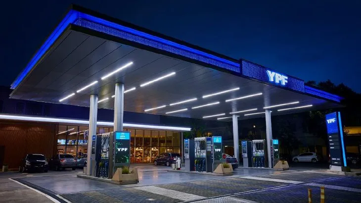 YPF abastecerá sus estaciones de servicio de la red propia con energía renovable