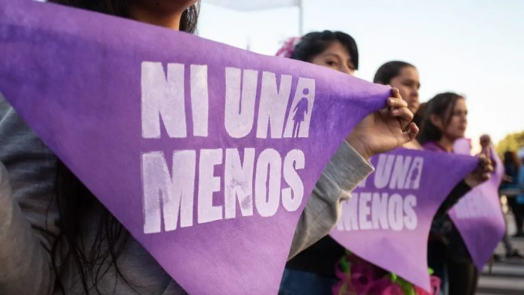 Tras el Ni Una Menos, denuncian 500 despidos en el organismo de protección contra la violencia de género