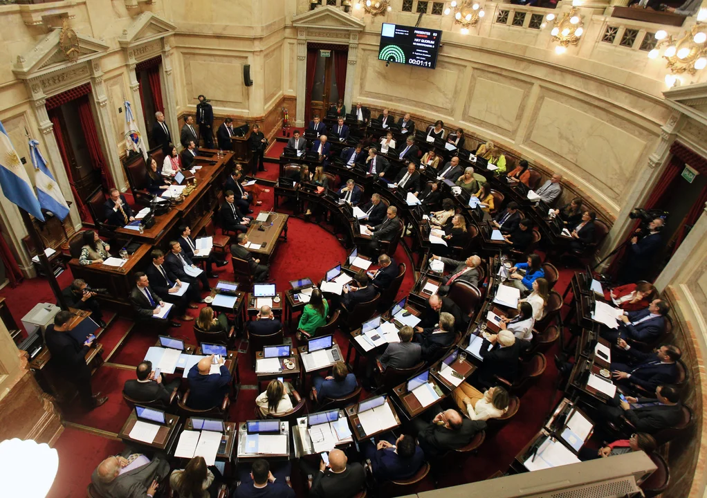 Ley de Bases y paquete fiscal: los mega proyectos desembarcan en el recinto del Senado con dudas en artículos clave