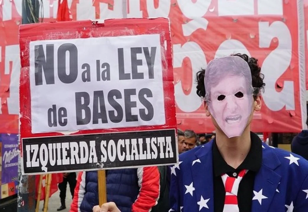 La Izquierda dará una conferencia mañana frente al Congreso de la Nación