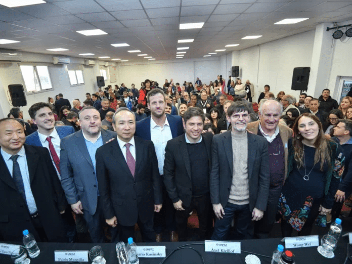 Kicillof, prometió incorporar a la Provincia los BRICS ni bien tengan "la oportunidad”