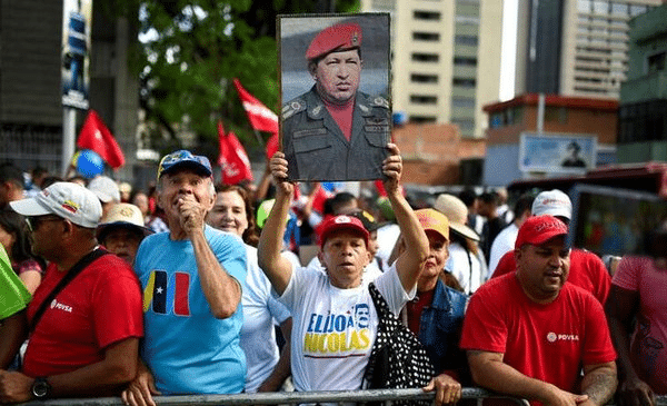 Los candidatos presidenciales copan Caracas al inicio de campaña electoral de Venezuela