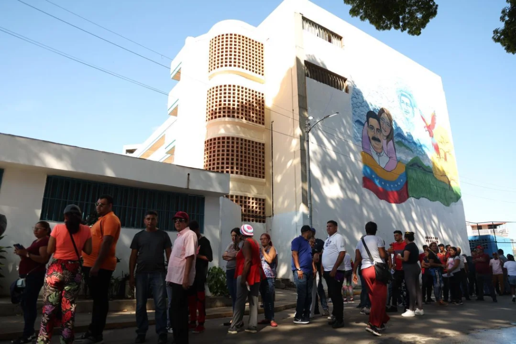 Venezuela: probaron el sistema electoral de cara a los comicios presidenciales