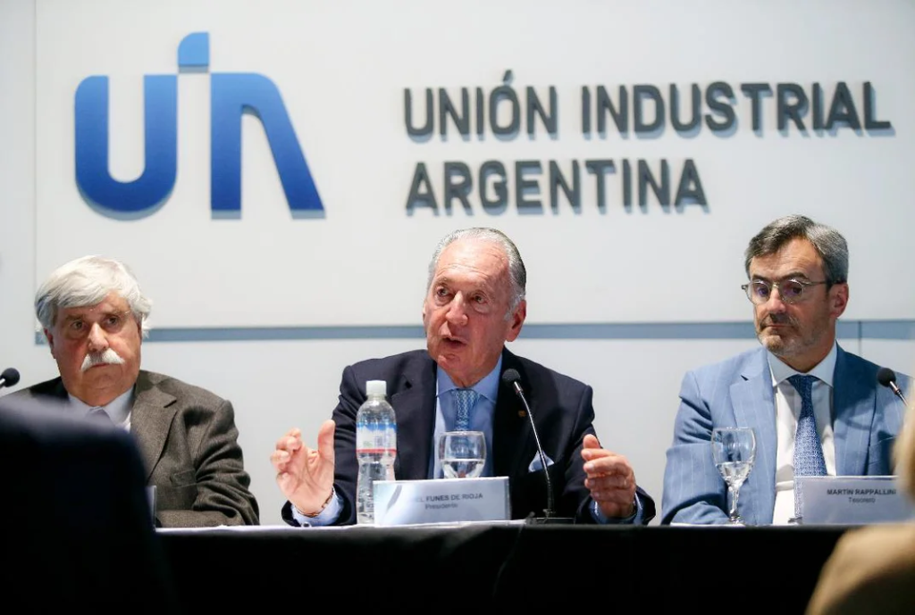 La UIA se reunirá con el Gobierno con la puesta en marcha del RIGI sobre la mesa