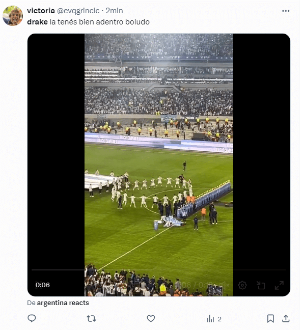 El artista que apostó por la eliminación de Argentina se convirtió en objeto de burlas