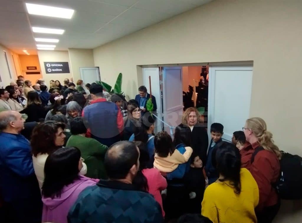 La Iglesia “Comunidad Emanuel” abre sus puertas en un nuevo edificio
