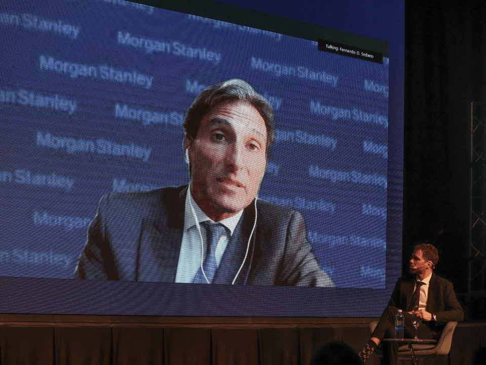 Morgan Stanley optimista con Argentina: mantiene la probabilidad de unificación cambiaria para 2024