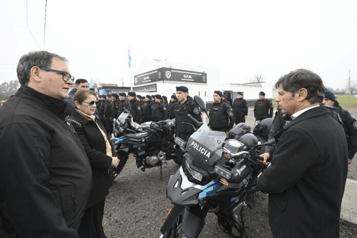 Kicillof inauguró destacamentos policiales y dijo que “la lucha contra el delito es prioridad”