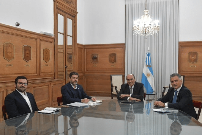 Francos recibió a Bianco y anuncio acuerdos por traspasos de obras a Provincia