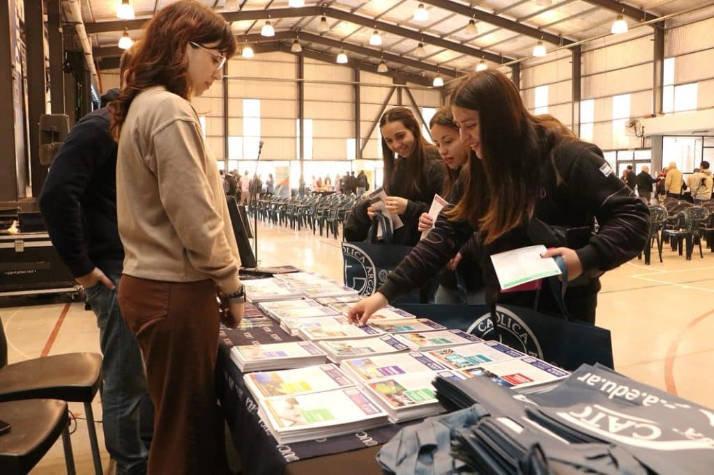 Con gran concurrencia, volvió la Expo Carreras en Arroyo Seco